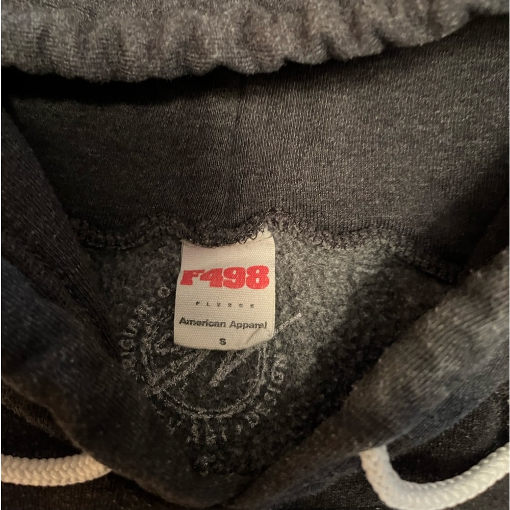 Cleveland/ men’s gray hoodie, size S - Picture 4 of 4